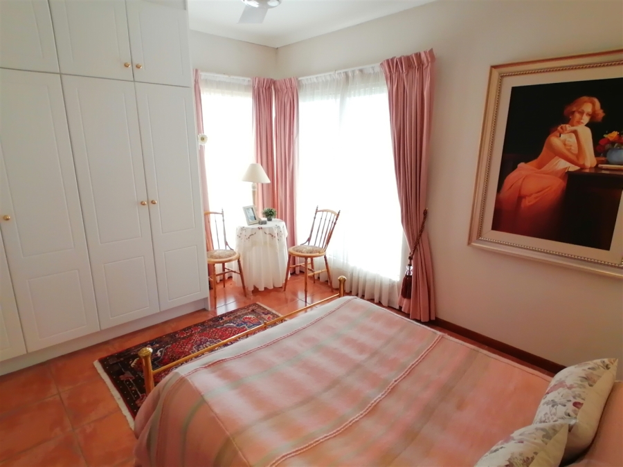 5 Bedroom Property for Sale in Bonnievale Western Cape